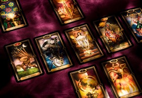 Tarot card display